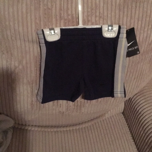 Yankee Nike short set - Picture 2 of 3
